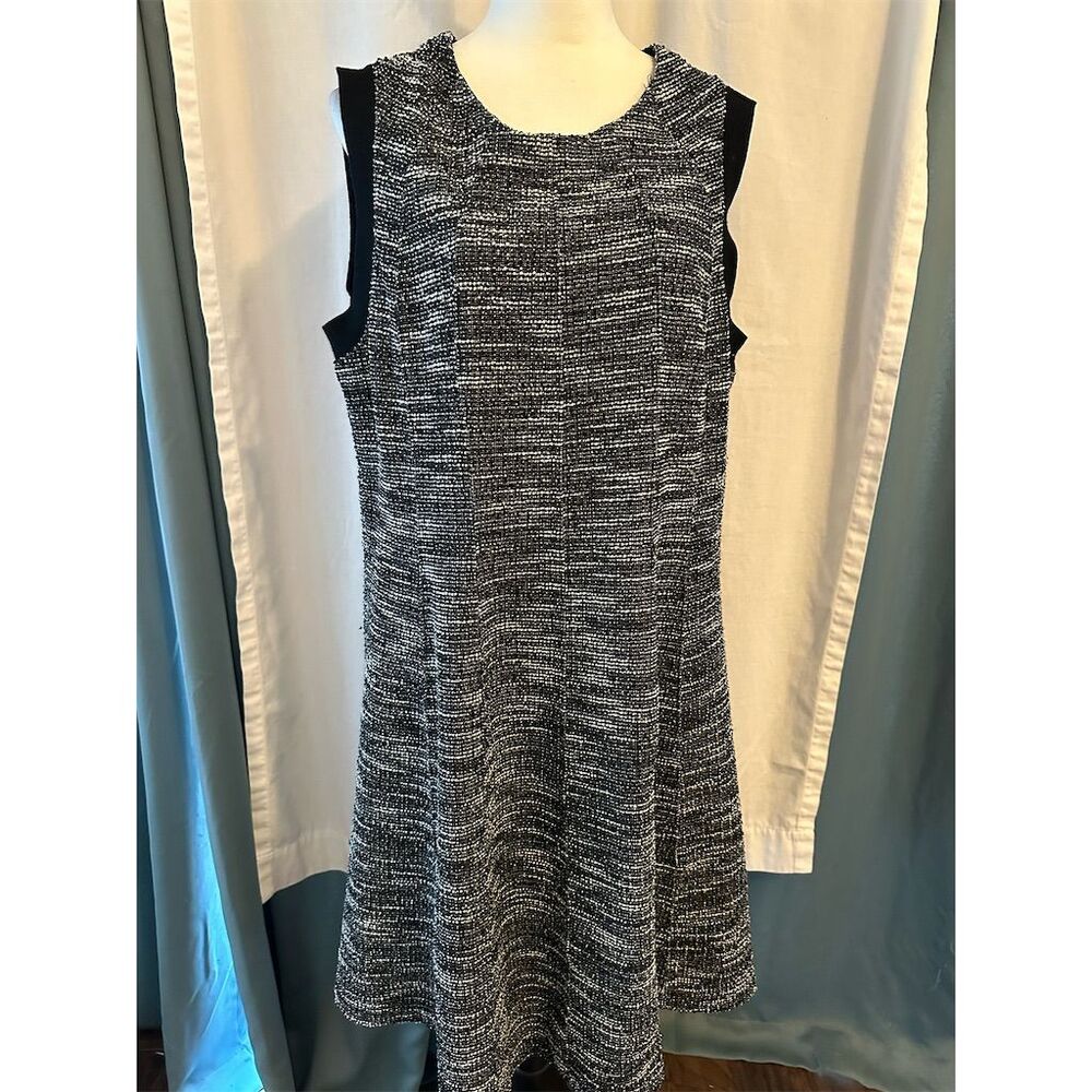 Cato Plus 18W Black Plaid Tweed V-Neck Knee Length Dress Sleeveless